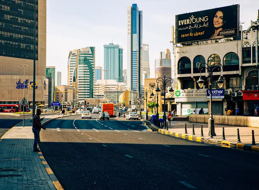 Kuwait Criminalises Informal Remittance Networks to Tighten Financial Oversight