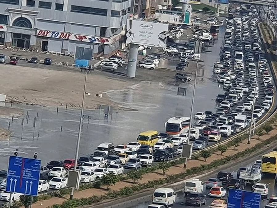 Heavy Rains and Missed Work: What UAE Employment Law Says About Salary Cuts During Extreme Weather Disruptions