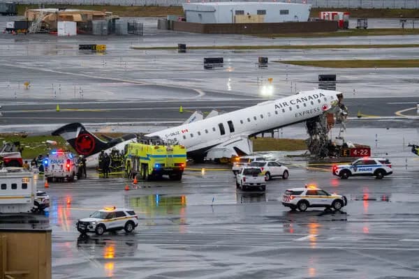 Can US Government Be Held Accountable for LaGuardia Airport Crash?