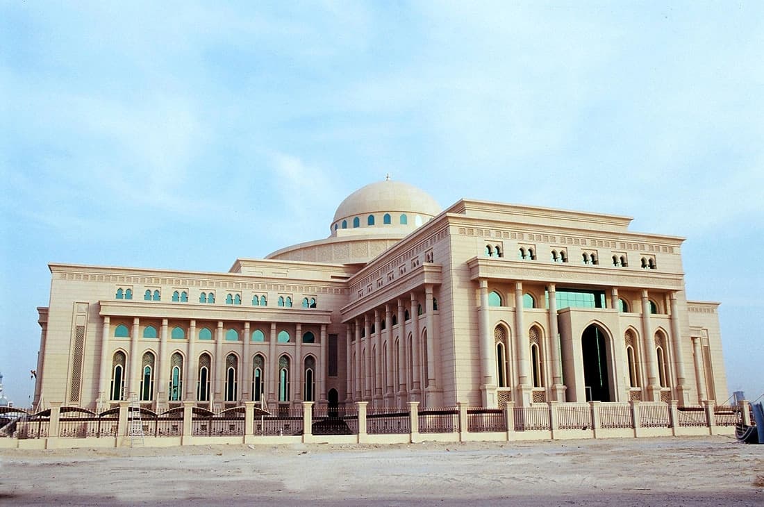 Sharjah Court Punishes Bid to Export Rented Car Using Forged Papers