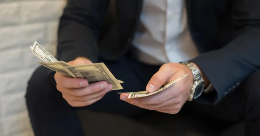 Unused Leave, Unclaimed Pay? UAE Law Clarifies When You Can Encash Annual Leave — And When You Cannot