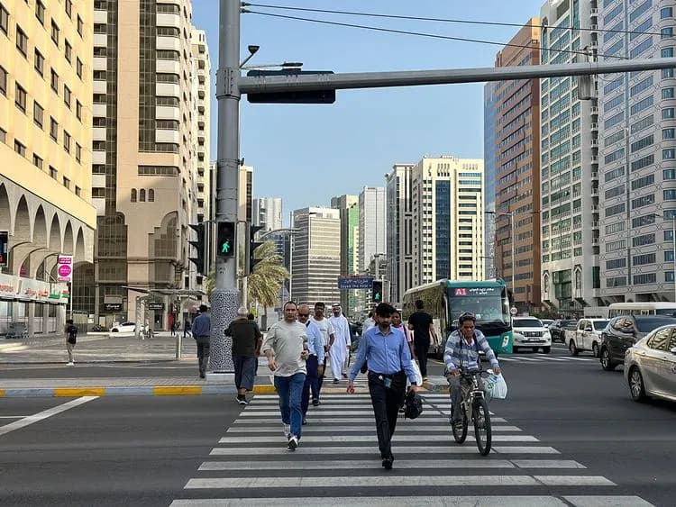 Working on UAE Public Holidays? Here’s What the Law Says About Compensatory Leave, Extra Pay and Employee Rights