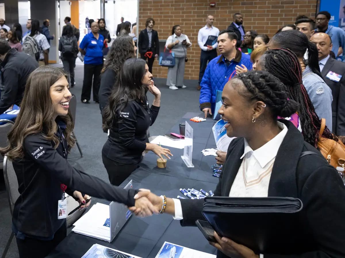 US Legal Sector Employment Hits Record High in May Amid Strong Hiring Growth