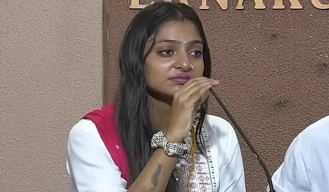 Kumbh Mela Girl Monalisa Gets Court Protection Amid Threats After Marriage