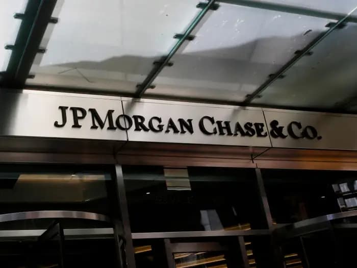 US Justice Department Subpoenas Major Banks in Probe into Alleged ‘Debanking’