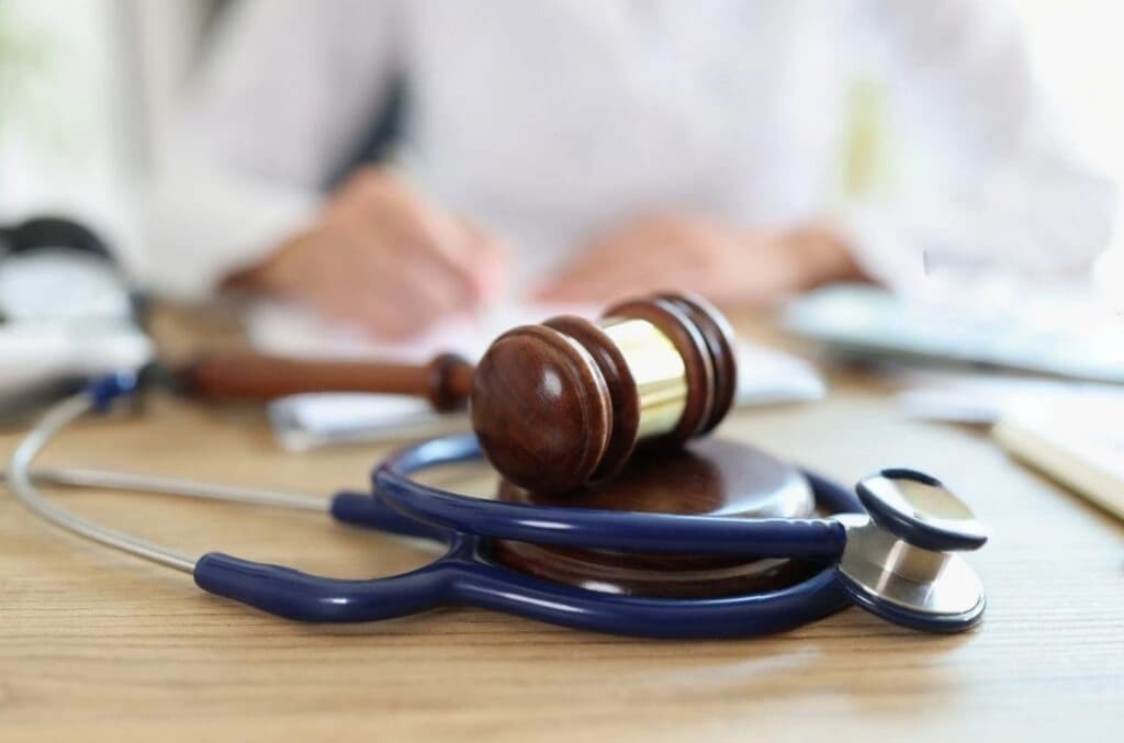 UAE Medical Liability Law: When Failed Treatment Can Lead to Compensation and When Doctors May Not Be Liable