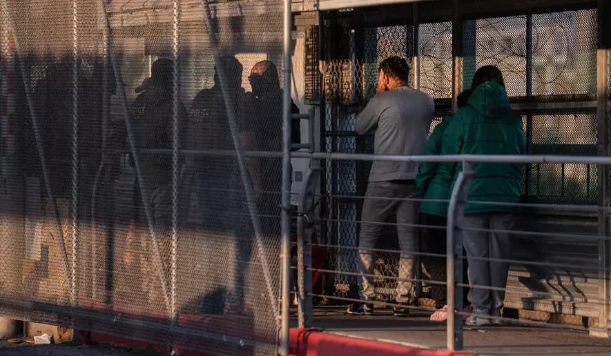 Appeals Court Rejects Trump Detention Policy, Deepening Judicial Split