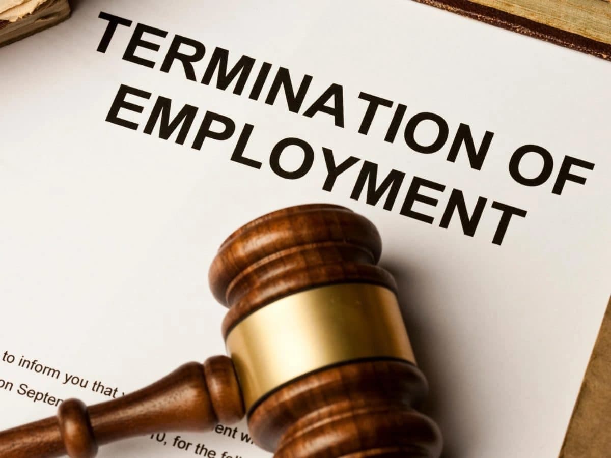 Managing Employee Absenteeism in the UAE: When Does Absence Become Grounds for Termination?