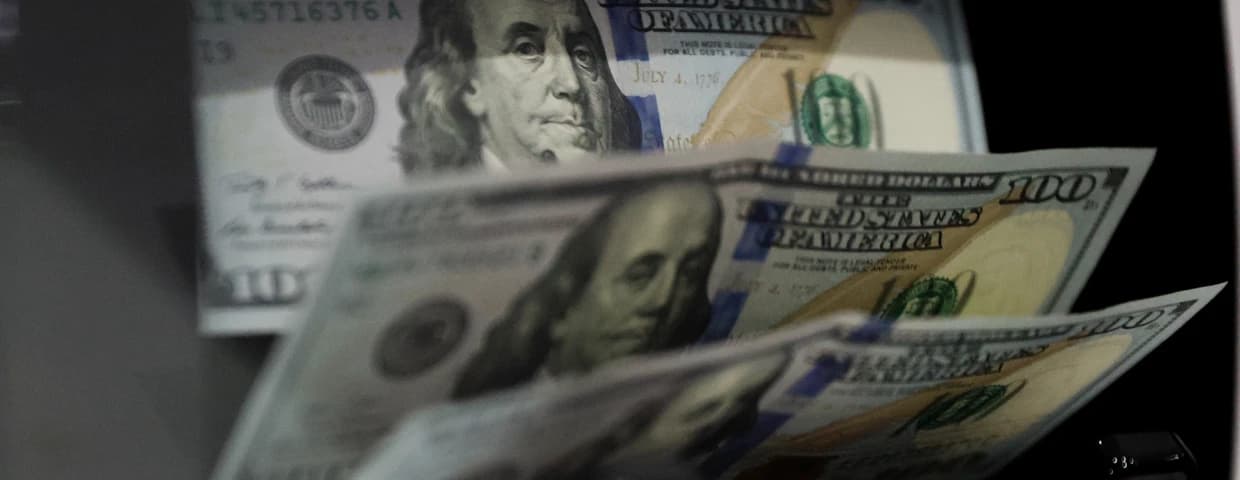 Big Law Demand Rises as M&A Revival Boosts Revenue Despite Surging AI Cost