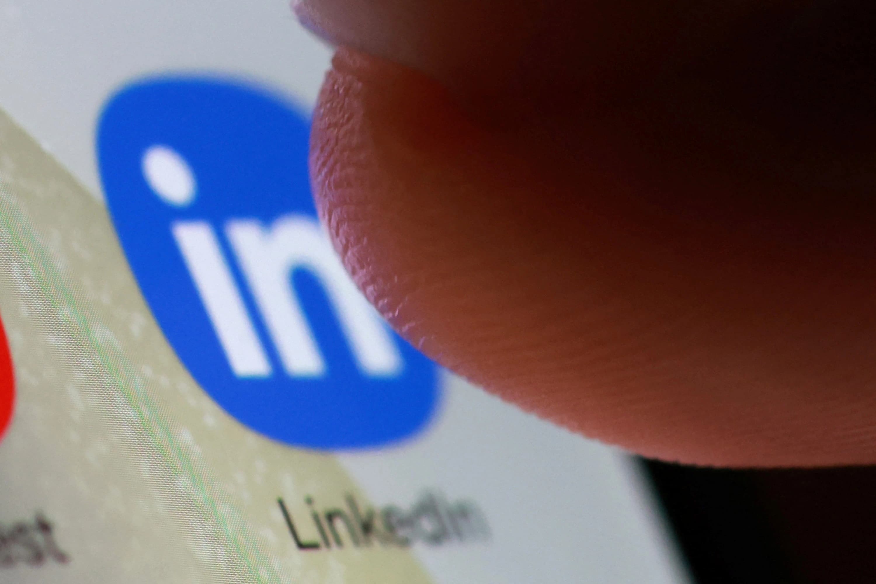LinkedIn Seeks to Block Testimony of Top Executives in Antitrust Lawsuit
