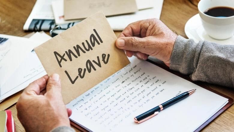 UAE Annual Leave Pay Explained: Do Employees Get Full Salary Including Allowances During Vacation?