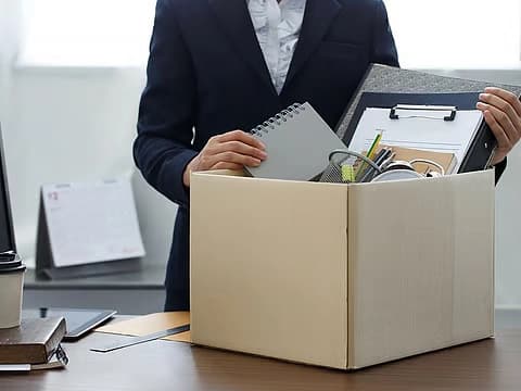 When Involuntary Loss of Employment Compensation Stops In The UAE And What Affects Your Eligibility