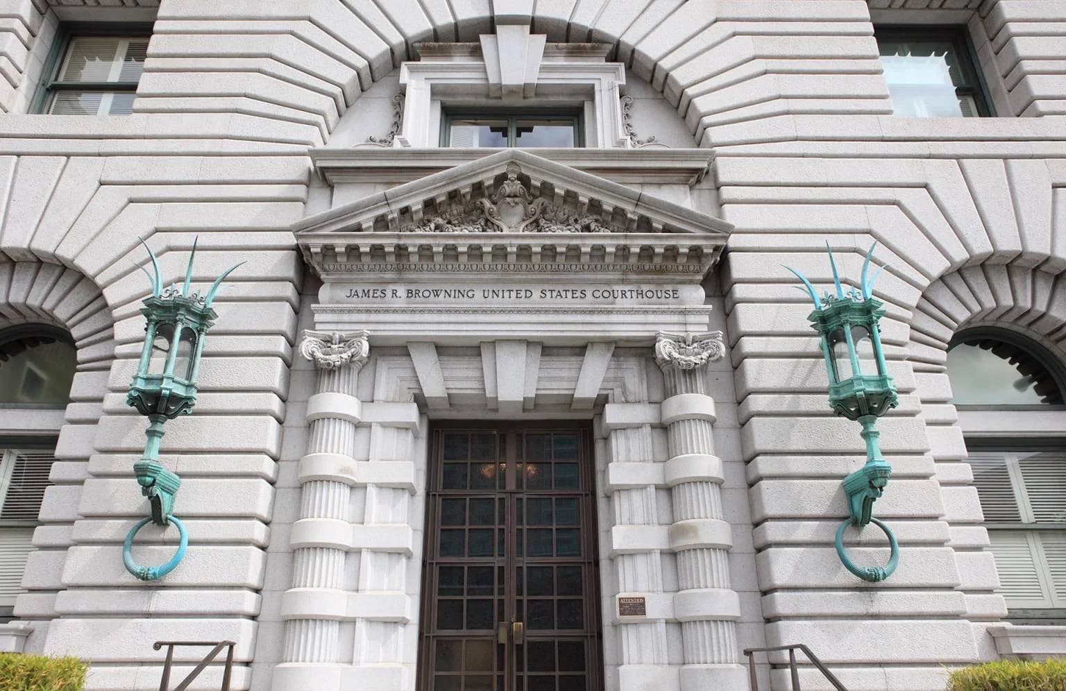 San Francisco’s 9th US Circuit Court of Appeals Blocks Class Actions Over Tesla’s Self-Driving Technology Claims