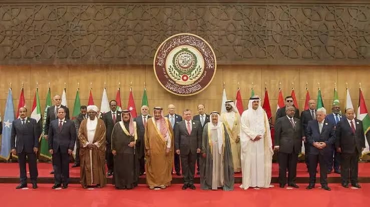 Qatar, Arab League Seek to Strengthen Efforts to Uphold Humanitarian Law