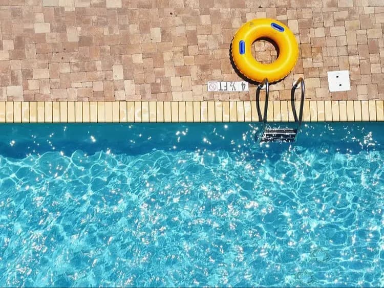 UAE Supreme Court Upholds Conviction After Child Drowns During Swimming Trip