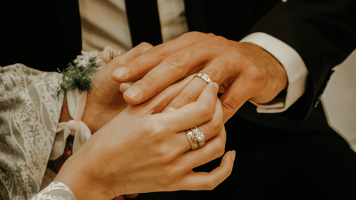 UAE Introduces New Personal Status Laws: Marriage Age Set at 18, Penalties for Parental Abuse